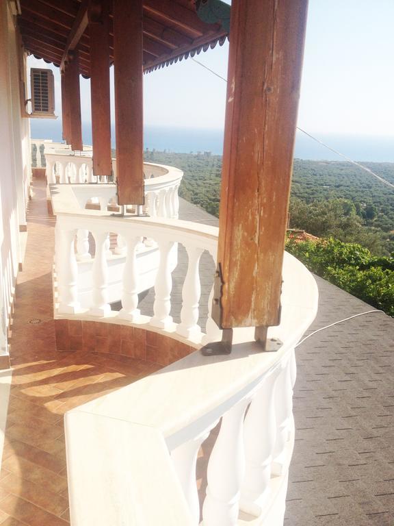 Vila Altini Борш Екстер'єр фото